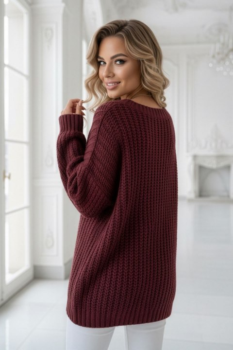 661-1 Ciepły sweter oversize o mięsistym splocie i dekolcie V - bordowy